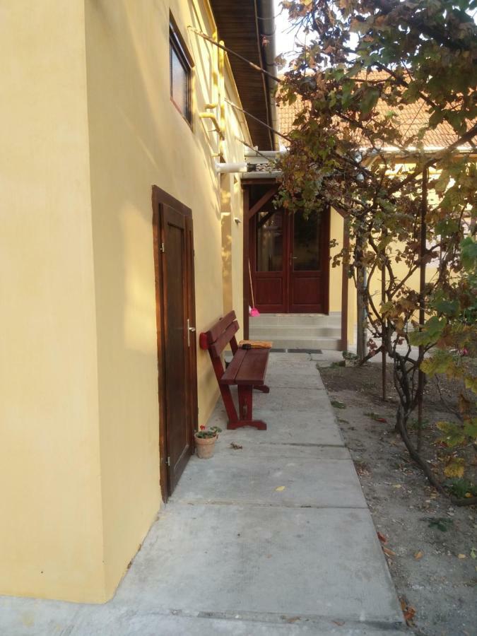 Harsfak Villa Mezokovacshaza Екстериор снимка