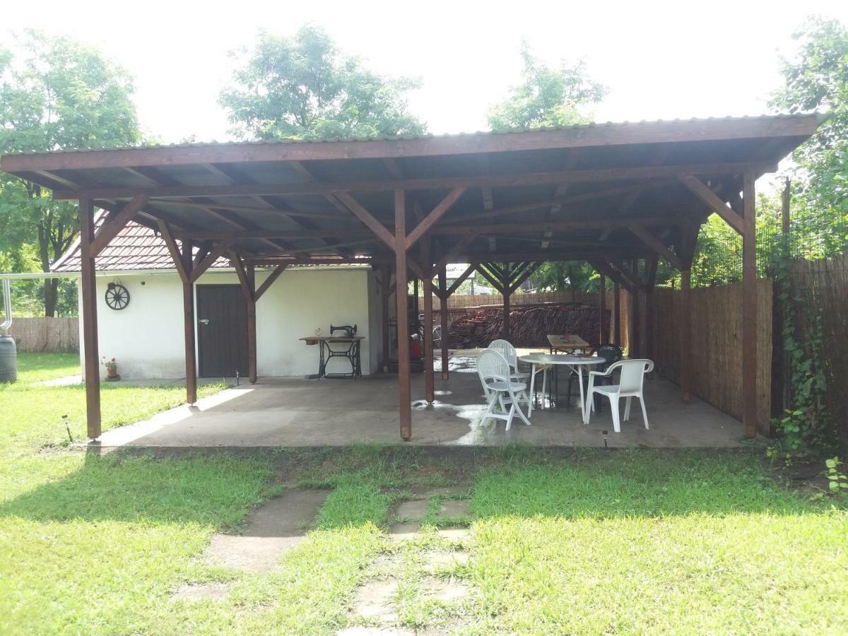 Harsfak Villa Mezokovacshaza Екстериор снимка